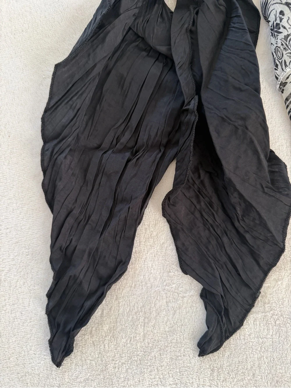 NWT Bundle of 2 ANTHRO Hair Scarf Scrunchie